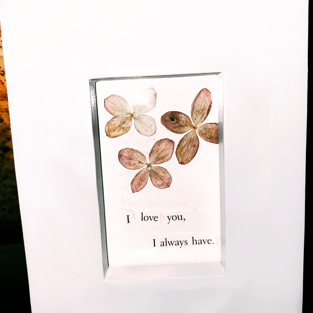 Mini Framed Photos- can custom make, Etsy, small simple pressed flower frames